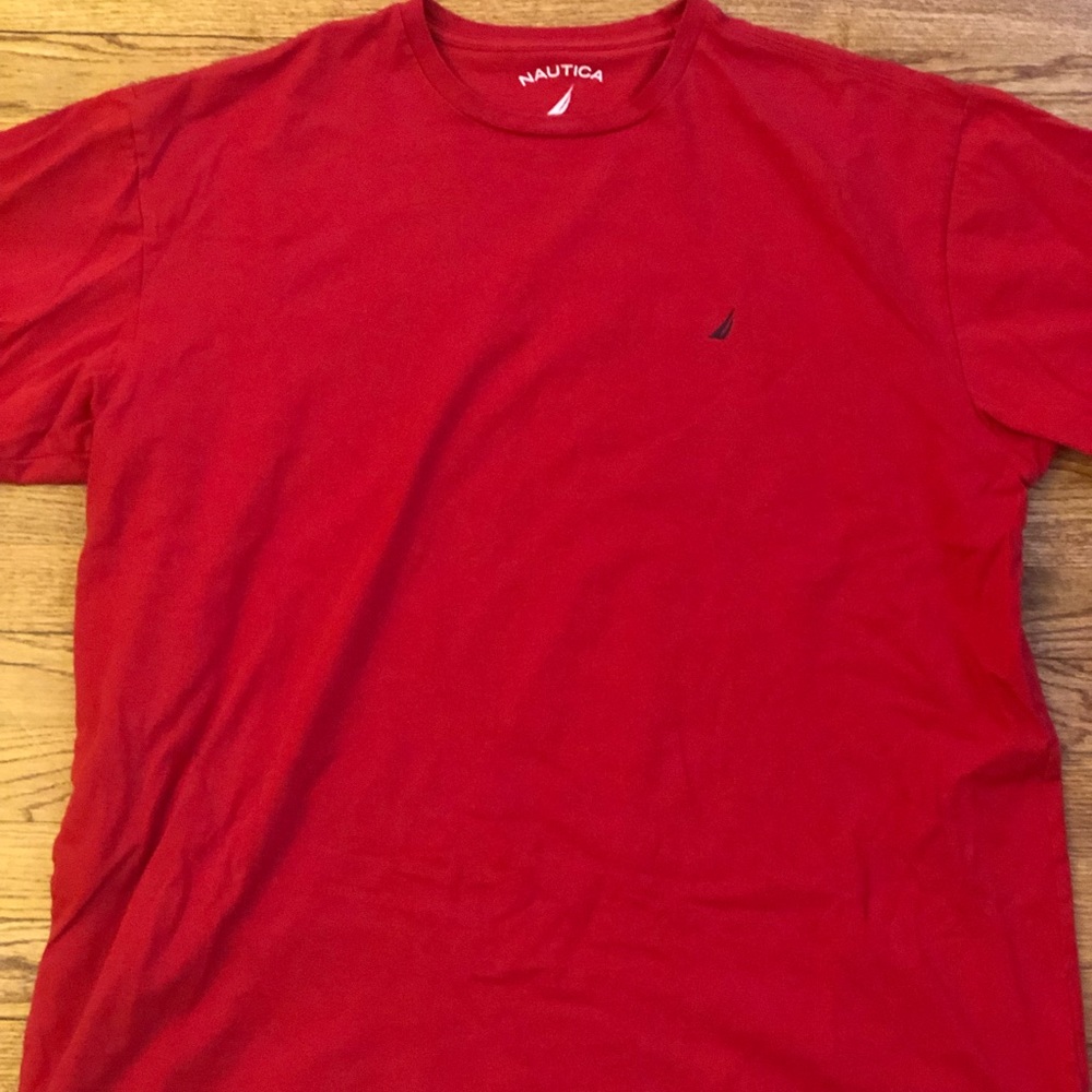 ⛵️RED Nautica t-shirt